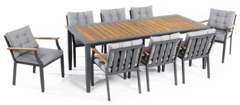 Meja dan kursi tempat duduk taman terbuat dari bahan alumunium dan kayu