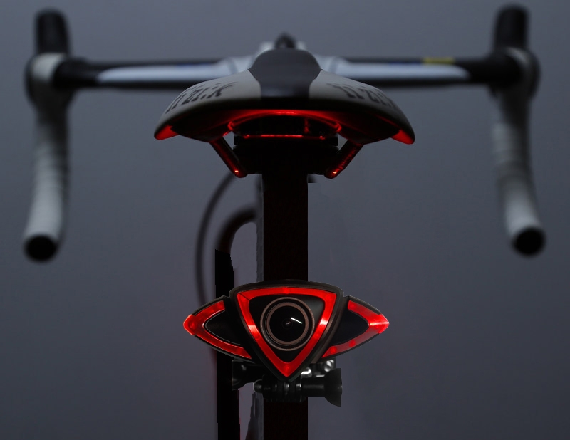 wifi kamera belakang sepeda + lampu peringatan LED