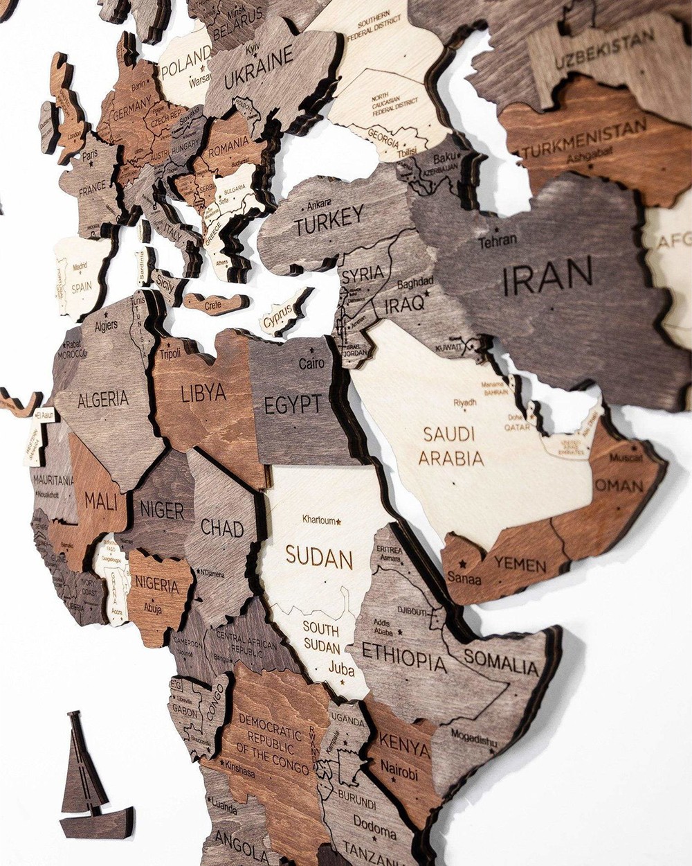 Peta wodden dinding 3D dengan negara