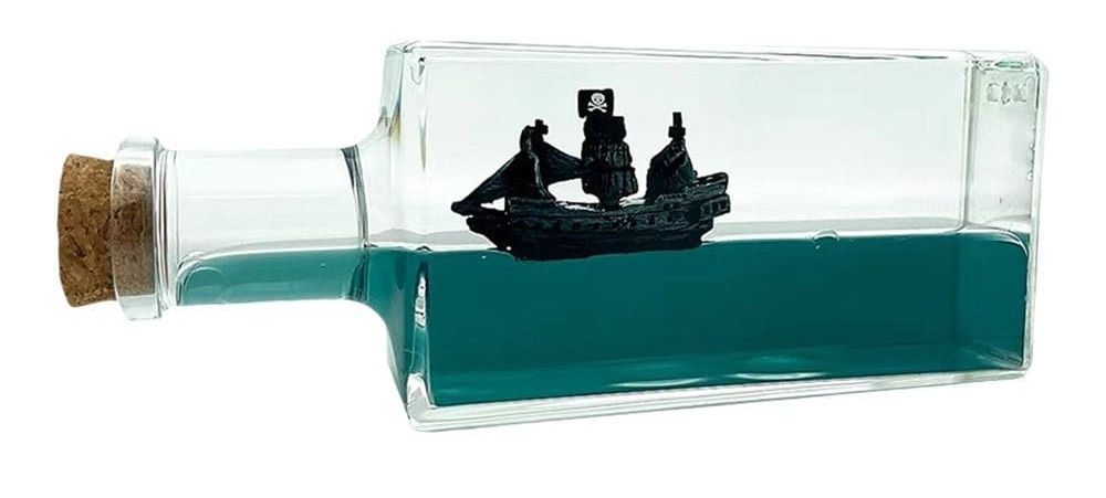 mutiara hitam dalam botol - kapal bajak laut