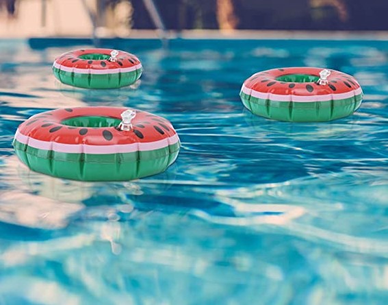 Pemegang cangkir kolam semangka